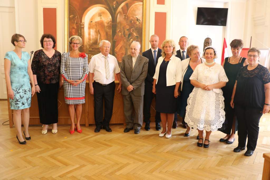 Bensőséges államalapítási ünnepségen adták át Kalocsa kitüntető díjait